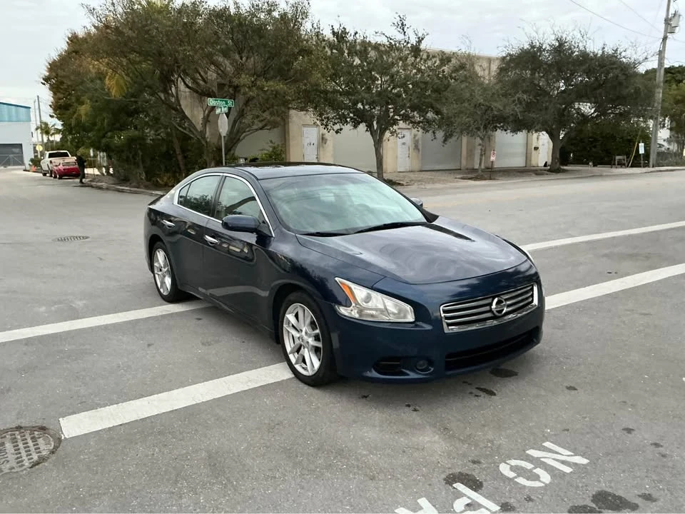 2013 Nissan Maxima 7th Gen - Image 2 of 10