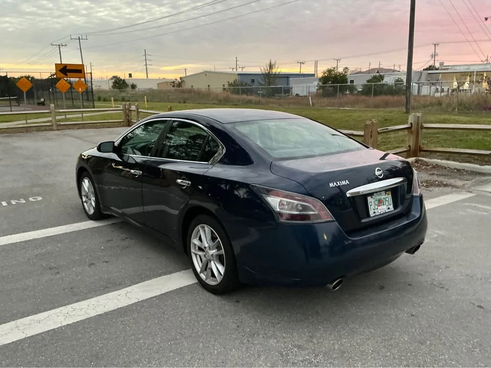 2013 Nissan Maxima 7th Gen - Image 3 of 10