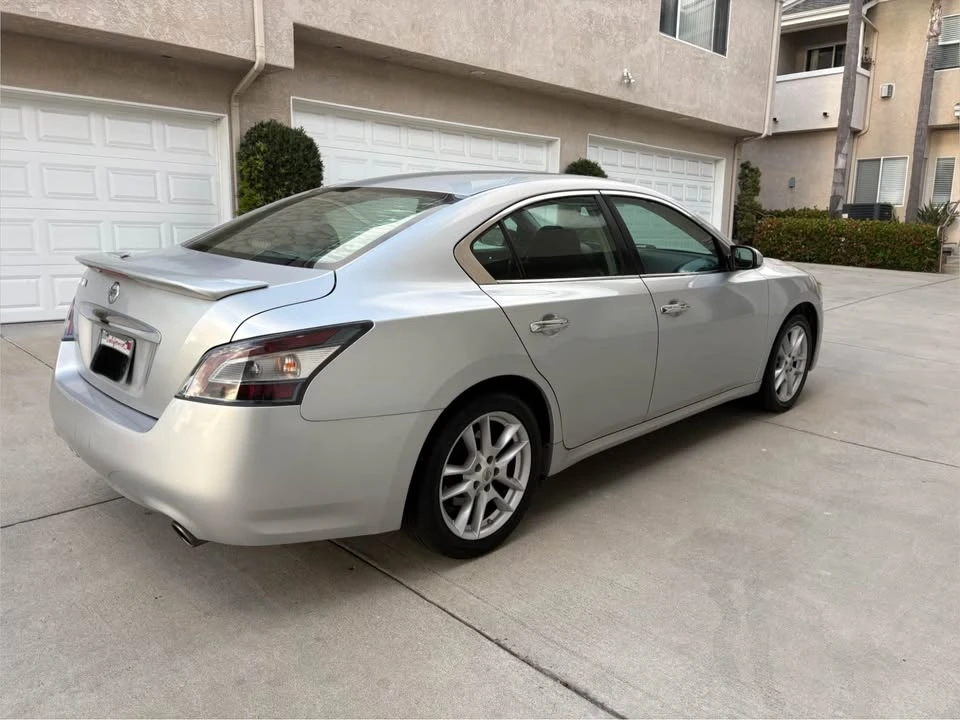 2013 Nissan Maxima 7th Gen - Image 3 of 10