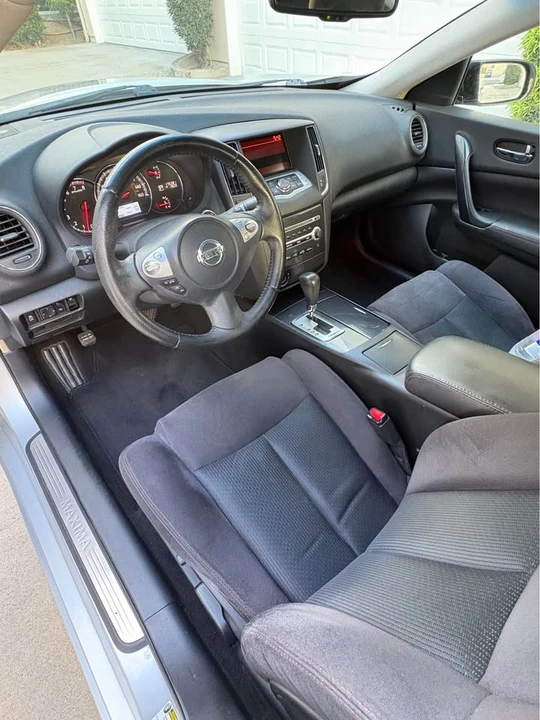2013 Nissan Maxima 7th Gen - Image 8 of 10