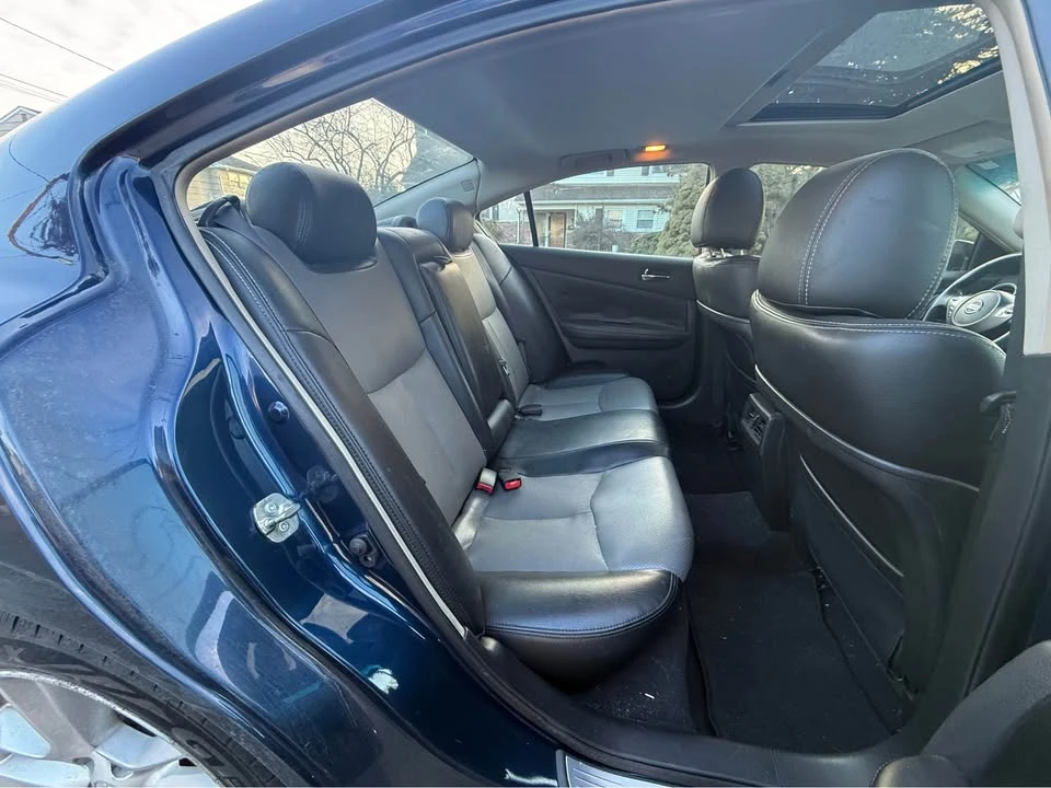 2013 Nissan Maxima 7th Gen - Image 10 of 16