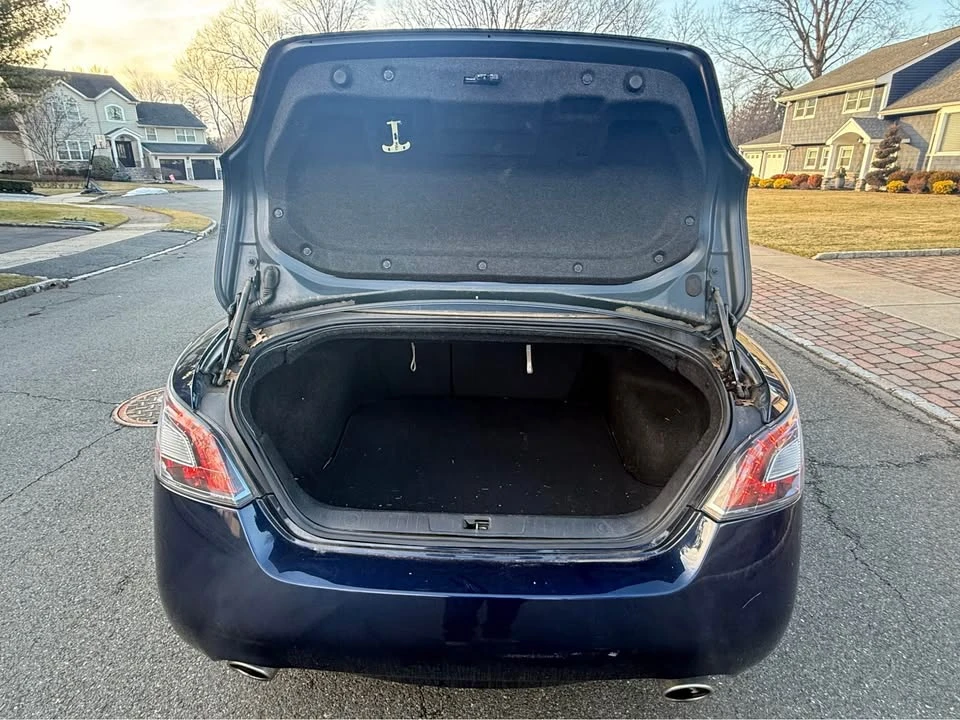 2013 Nissan Maxima 7th Gen - Image 11 of 16