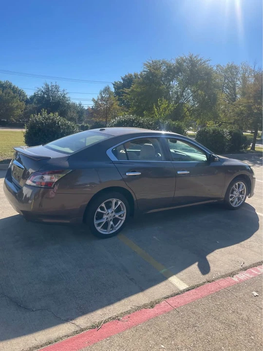 2013 Nissan Maxima 7th Gen - Image 3 of 15