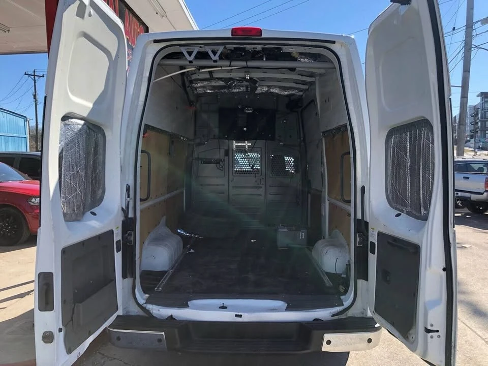 2013 Nissan NV - Image 12 of 20