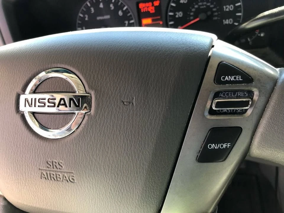 2013 Nissan NV - Image 15 of 20