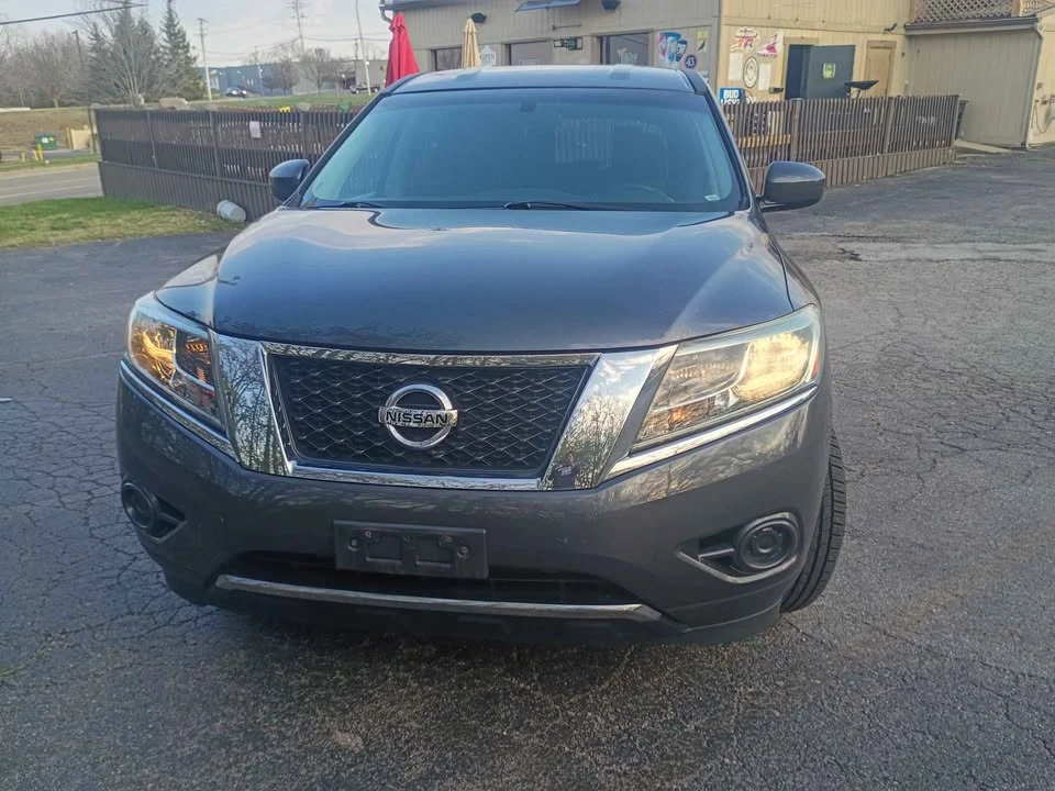 2013 Nissan Pathfinder 4th Gen - Image 3 of 11