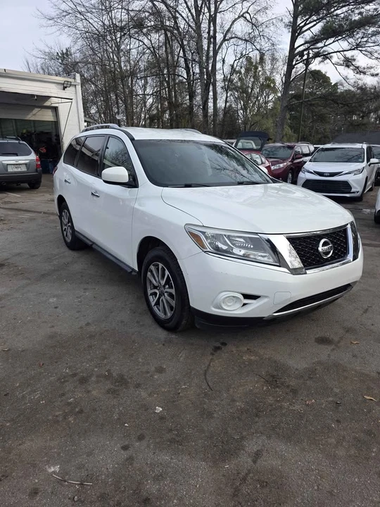 2013 Nissan Pathfinder 4th Gen - Image 3 of 16