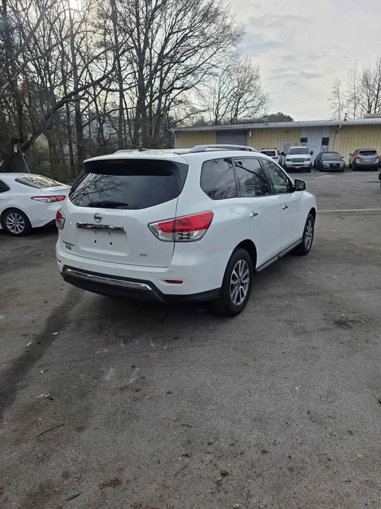 2013 Nissan Pathfinder 4th Gen - Image 4 of 16