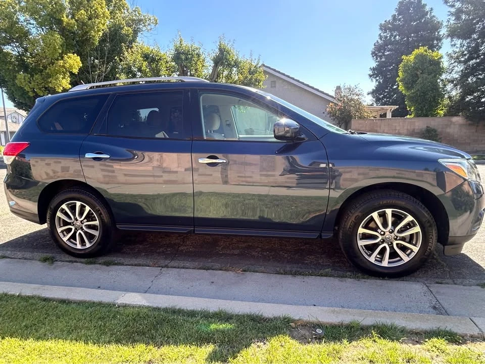 2013 Nissan Pathfinder 4th Gen - Image 6 of 13