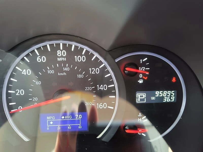 2013 Nissan Quest - Image 20 of 20