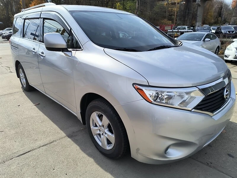 2013 Nissan Quest - Image 5 of 20