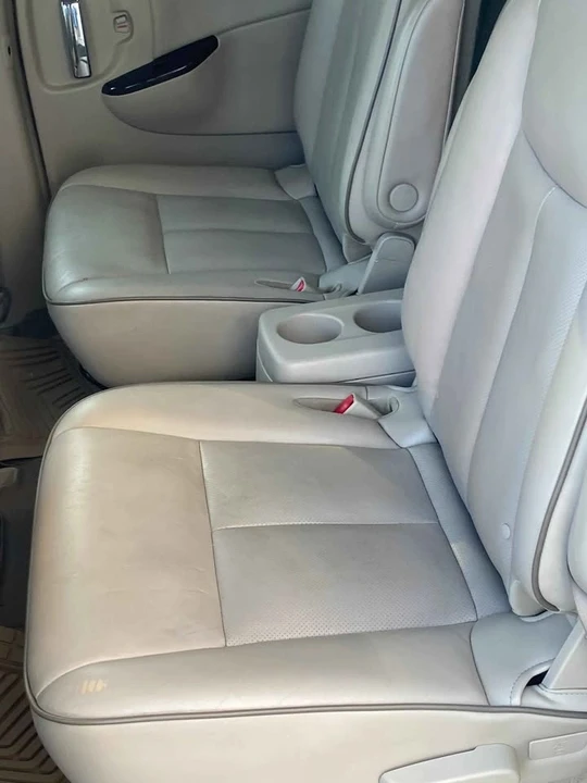 2013 Nissan Quest - Image 3 of 13