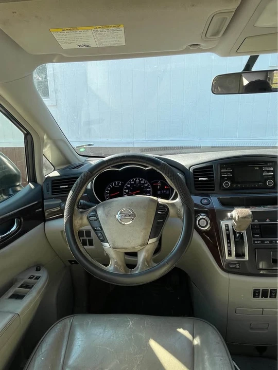2013 Nissan Quest - Image 7 of 9