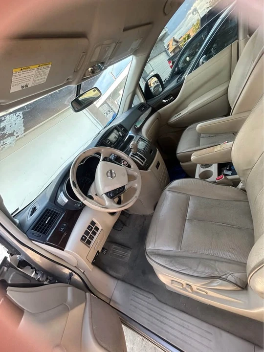 2013 Nissan Quest - Image 7 of 9