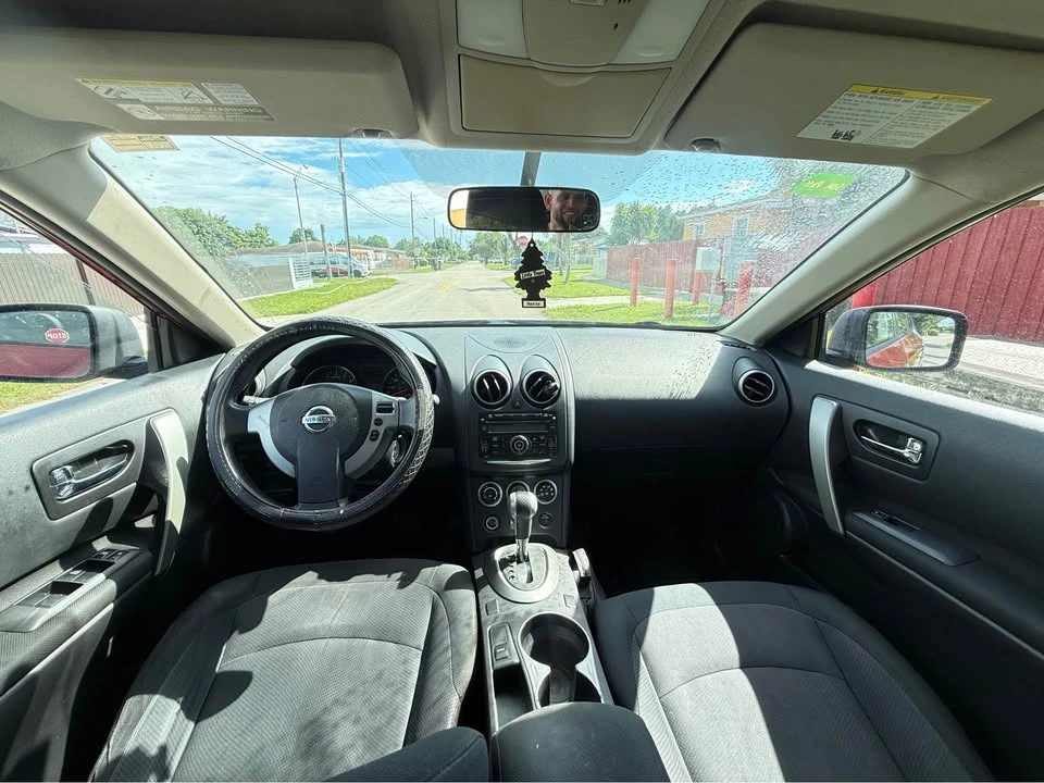 2013 Nissan Rogue - Image 6 of 11