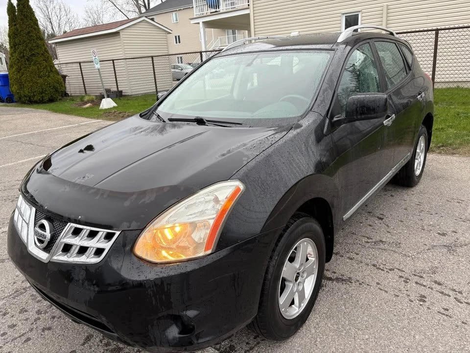 2013 Nissan Rogue - Image 2 of 10