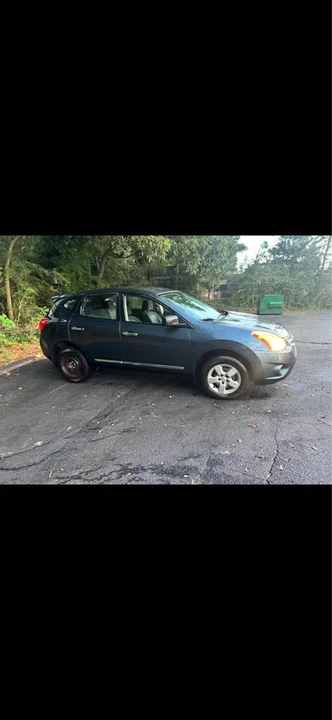 2013 Nissan Rogue - Image 3 of 10
