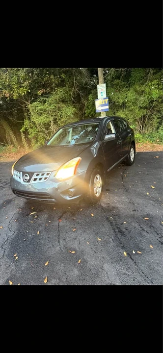2013 Nissan Rogue - Image 2 of 10
