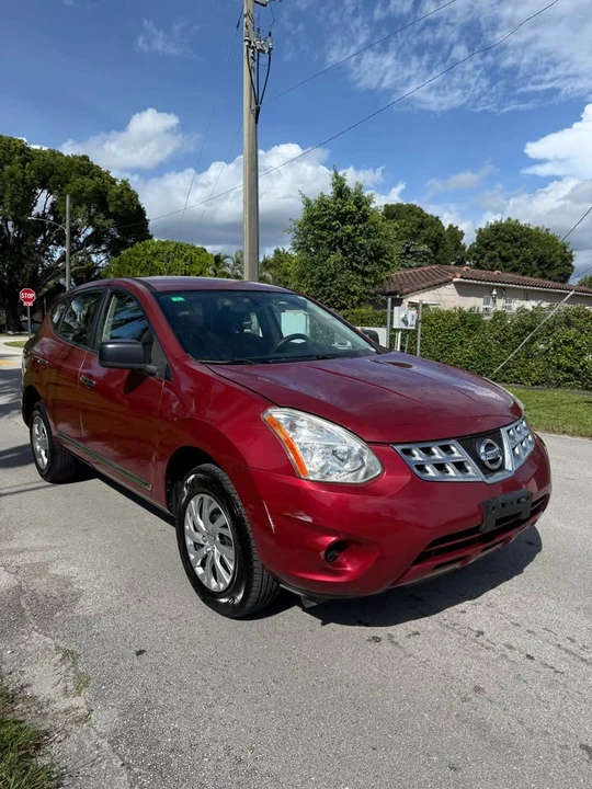 2013 Nissan Rogue - Image 4 of 11
