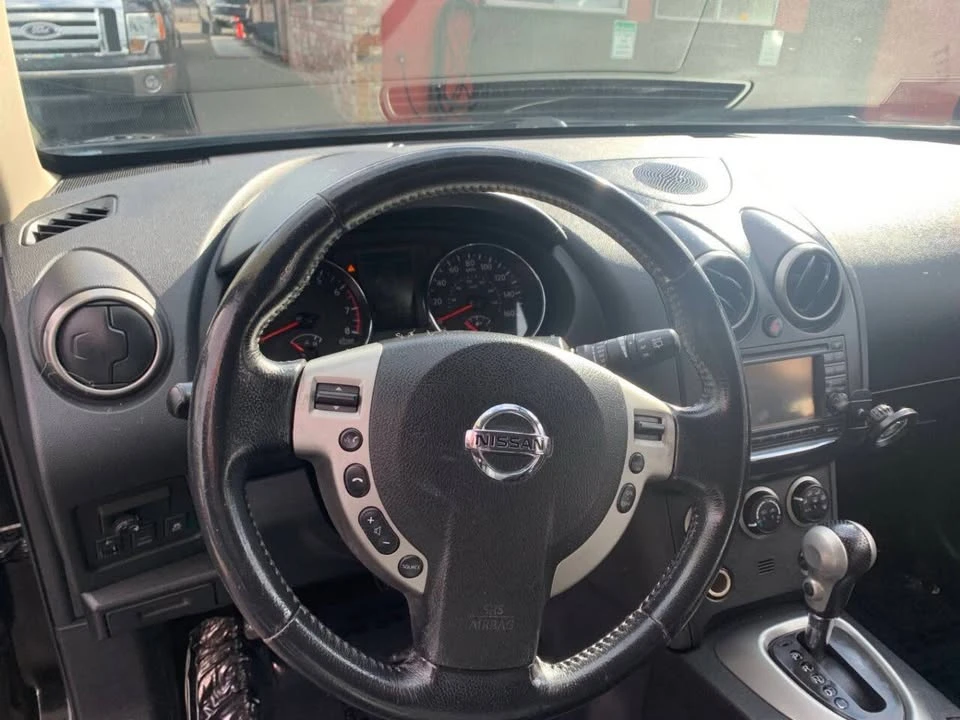 2013 Nissan Rogue - Image 12 of 15