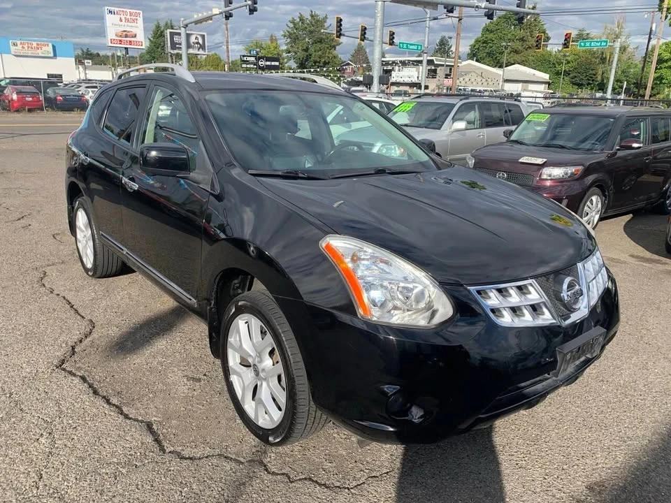 2013 Nissan Rogue - Image 6 of 14
