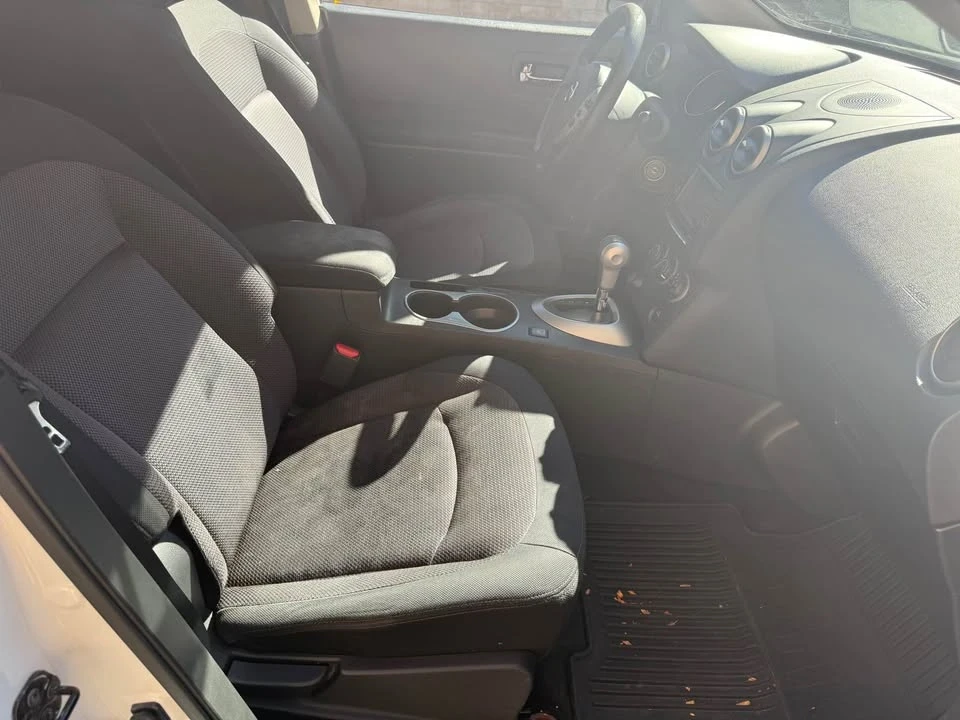2013 Nissan Rogue - Image 19 of 19