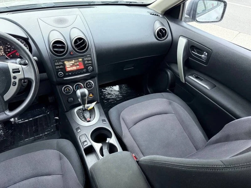 2013 Nissan Rogue - Image 14 of 19