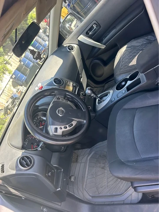 2013 Nissan Rogue - Image 3 of 15