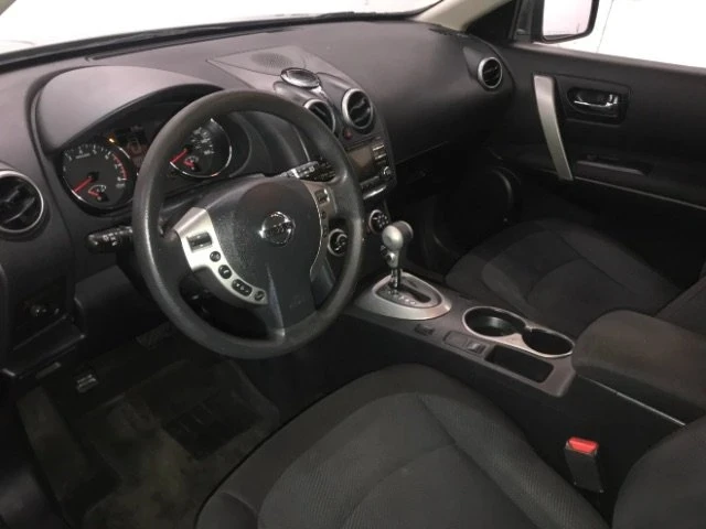 2013 Nissan Rogue - Image 5 of 5