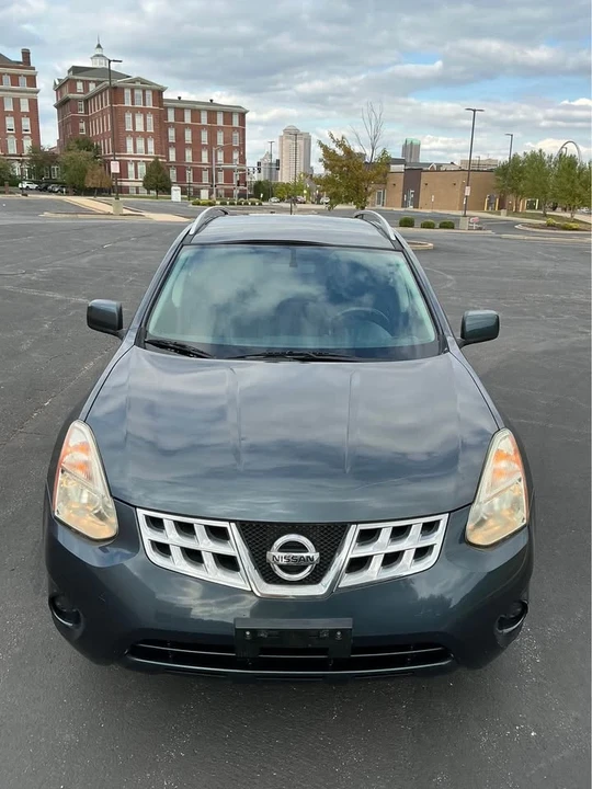 2013 Nissan Rogue - Image 10 of 19