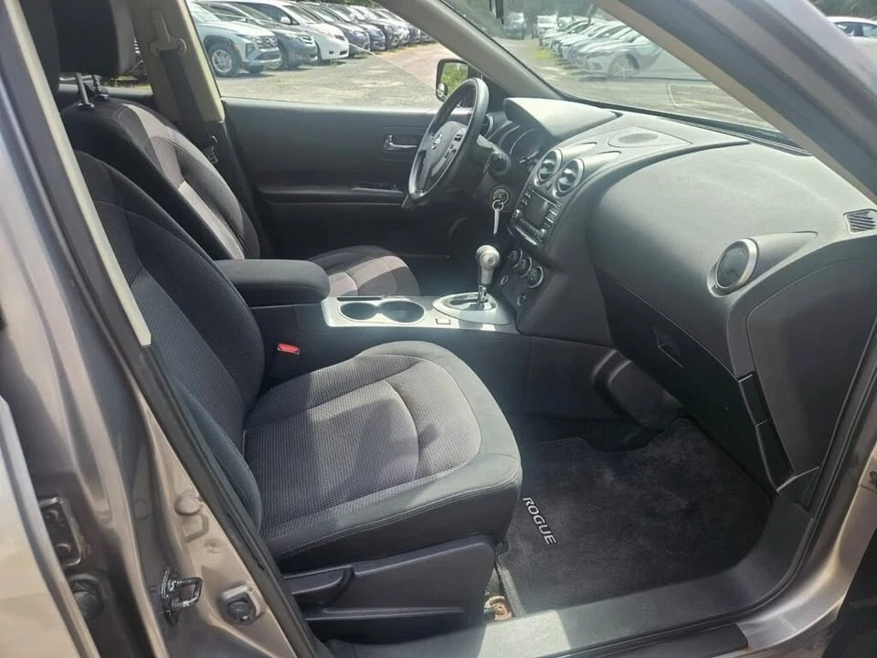 2013 Nissan Rogue - Image 15 of 19