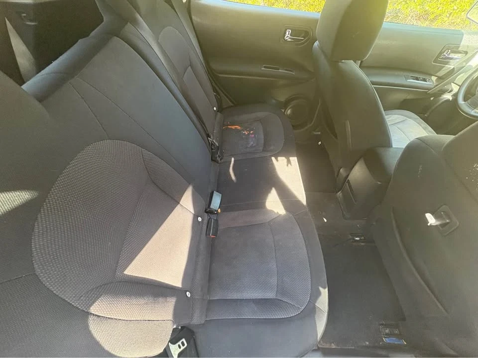 2013 Nissan Rogue - Image 8 of 9