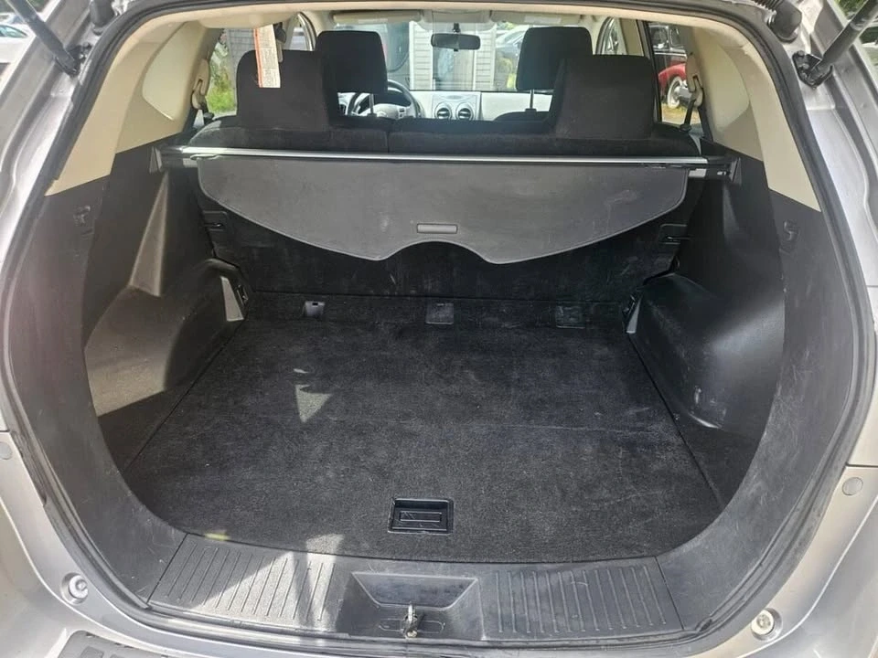 2013 Nissan Rogue - Image 16 of 19