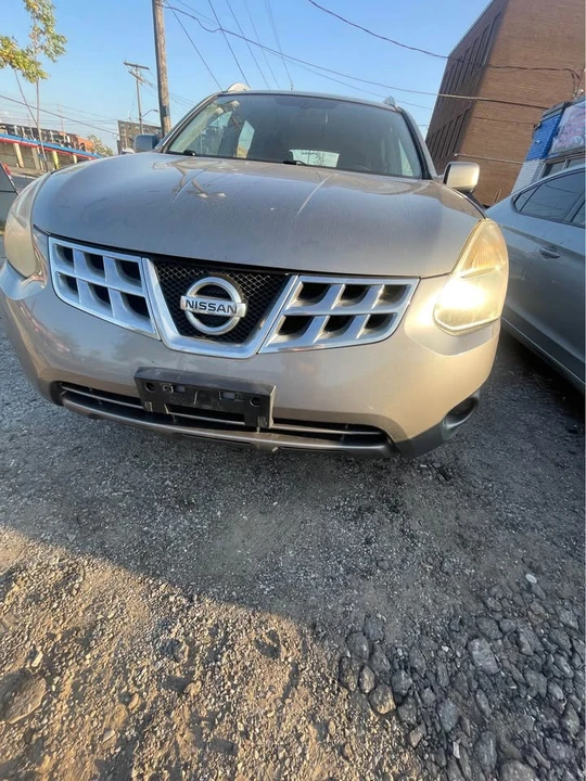 2013 Nissan Rogue - Image 4 of 14