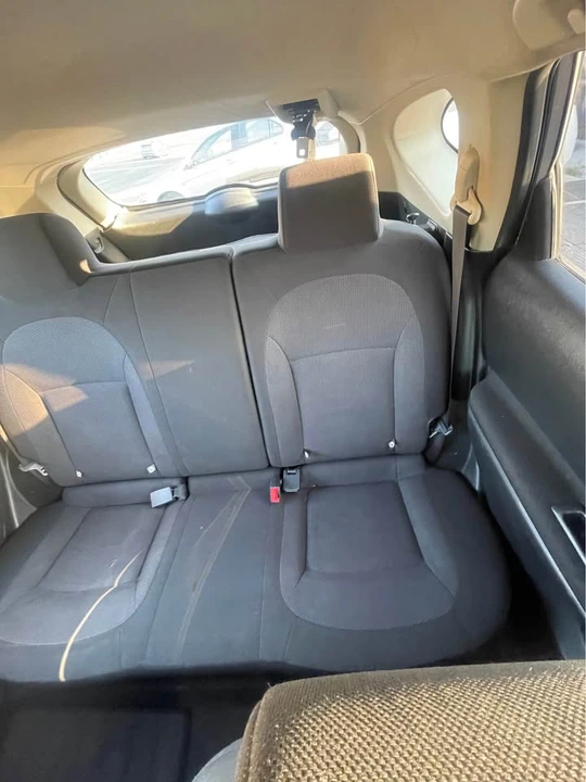 2013 Nissan Rogue - Image 10 of 14