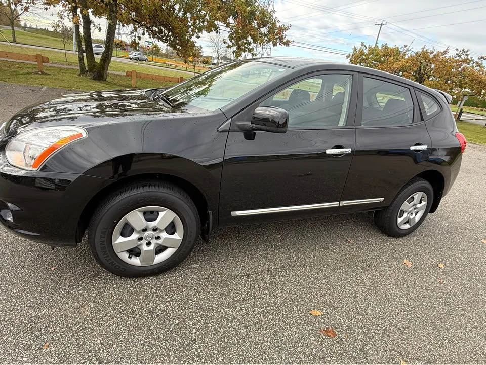2013 Nissan Rogue - Image 3 of 9