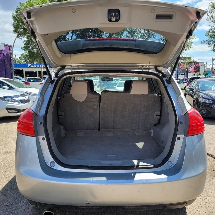 2013 Nissan Rogue - Image 11 of 13