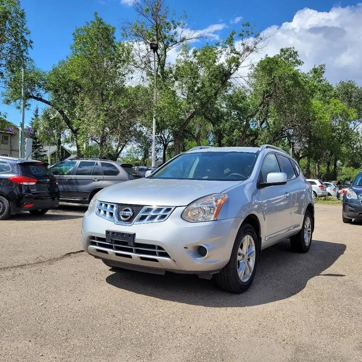 2013 Nissan Rogue - Image 9 of 13