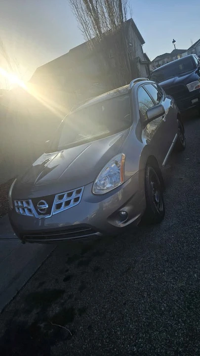 2013 Nissan Rogue - Image 3 of 9