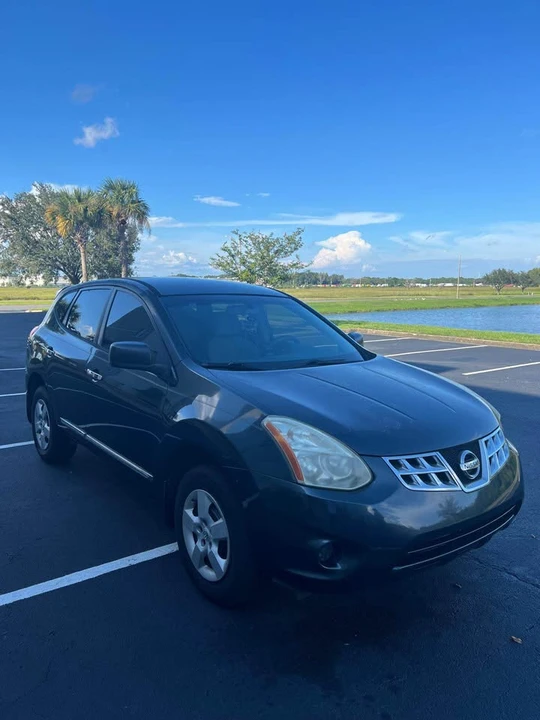 2013 Nissan Rogue - Image 11 of 12