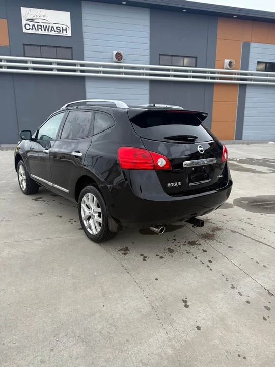 2013 Nissan Rogue - Image 3 of 8