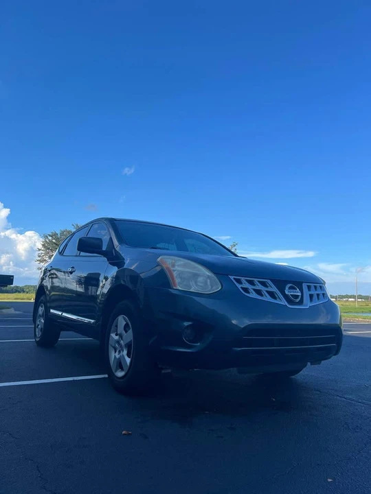 2013 Nissan Rogue - Image 2 of 12