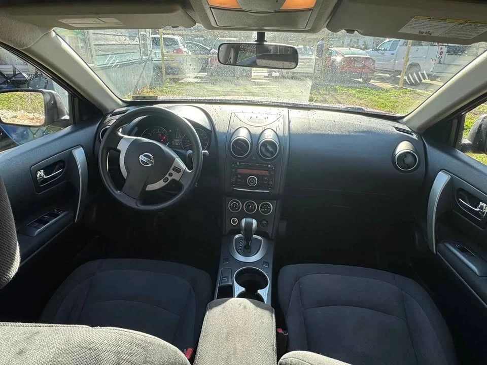 2013 Nissan Rogue - Image 3 of 7