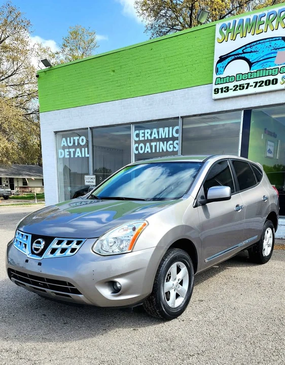 2013 Nissan Rogue - Image 2 of 16