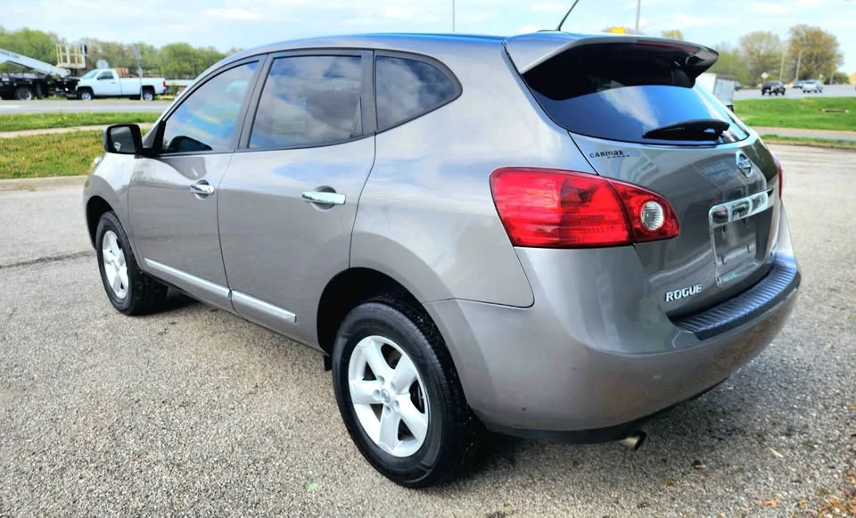2013 Nissan Rogue - Image 5 of 16