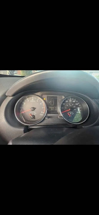 2013 Nissan Rogue - Image 6 of 6