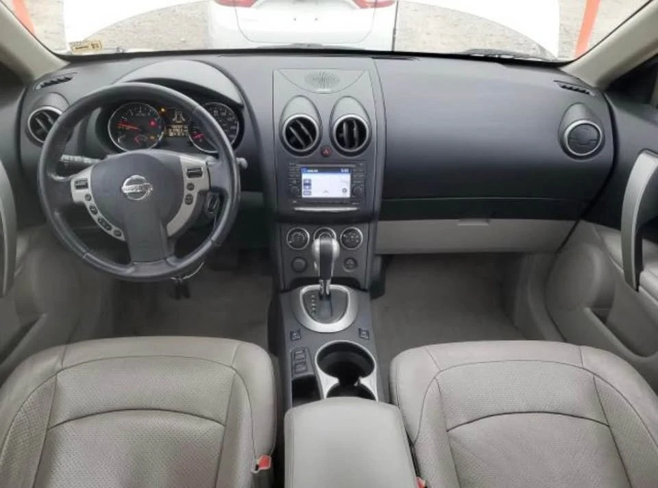 2013 Nissan Rogue - Image 6 of 7