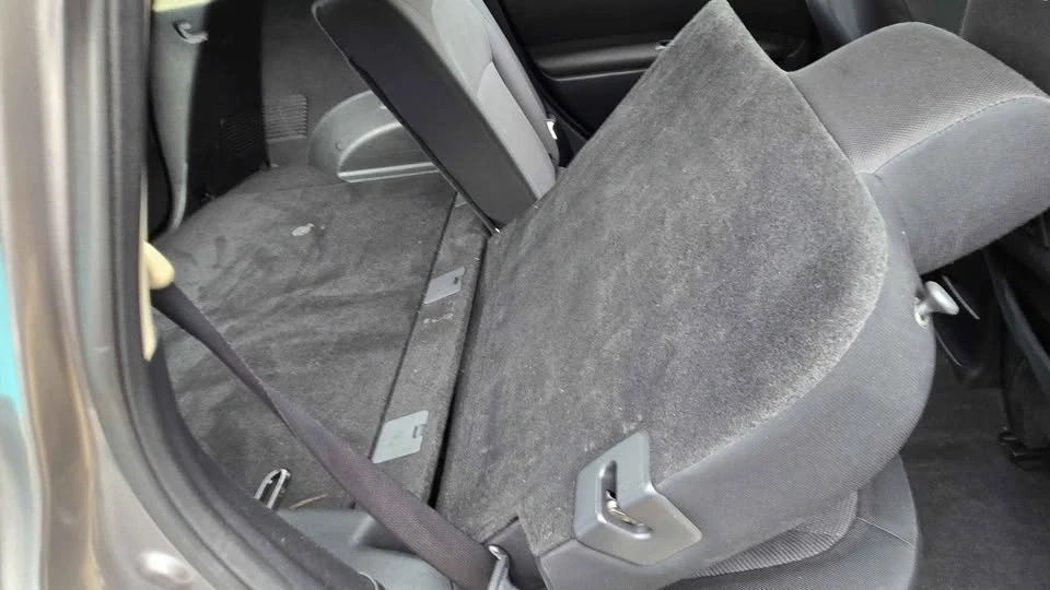 2013 Nissan Rogue - Image 5 of 6
