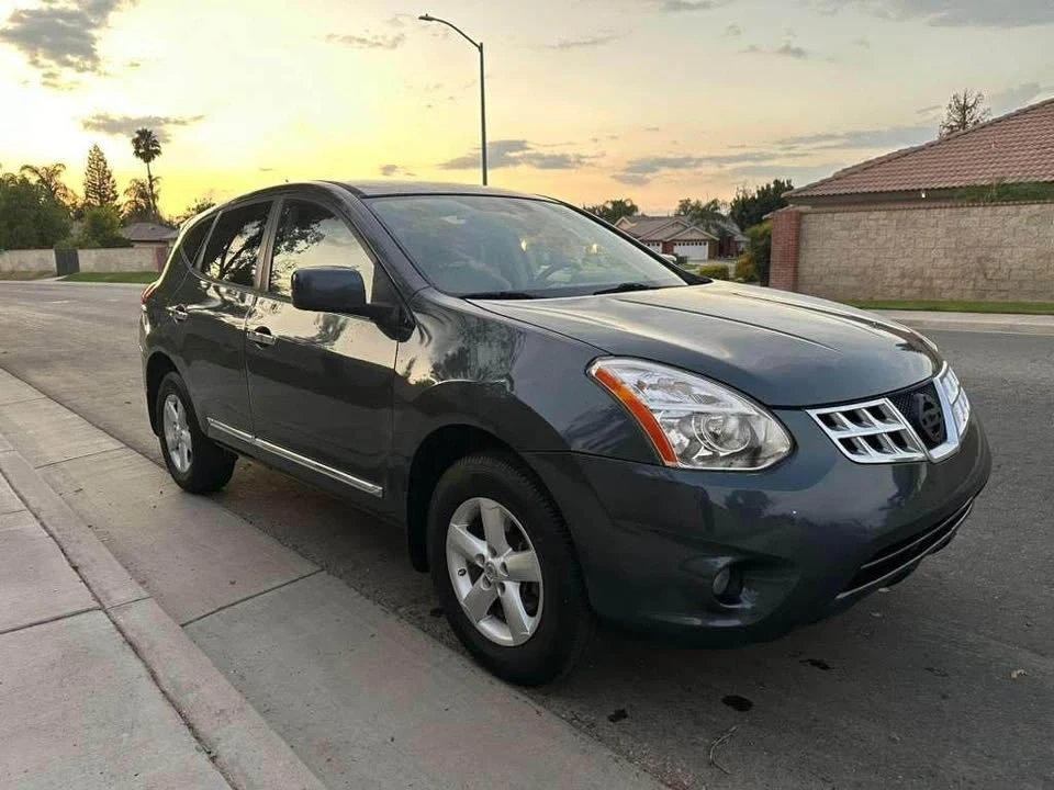 2013 Nissan Rogue - Image 6 of 11