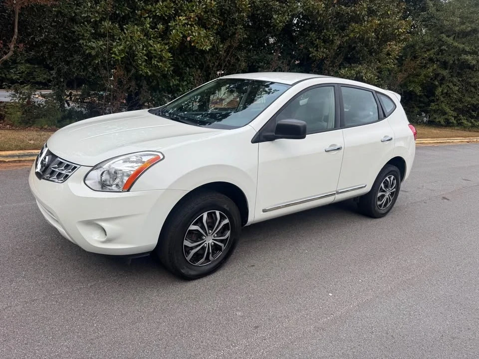 2013 Nissan Rogue - Image 17 of 18